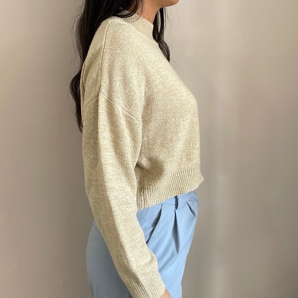 ๐ Divided  by H&M Beige Knit Women's Sweater - Size Medium ๐ - Picture 2 of 10